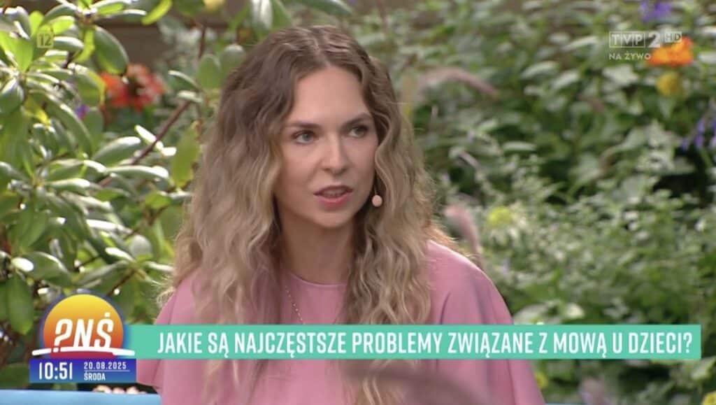 MigatoMama Zofia Ożarek-Wodzinowska w telewizji w "Pytaniu na Śniadanie" TVP - Jakie są najczęstsze problemy związane z mową u dzieci Rozgadaj Malucha Jak szybko nauczyć dziecko mówić poradnik