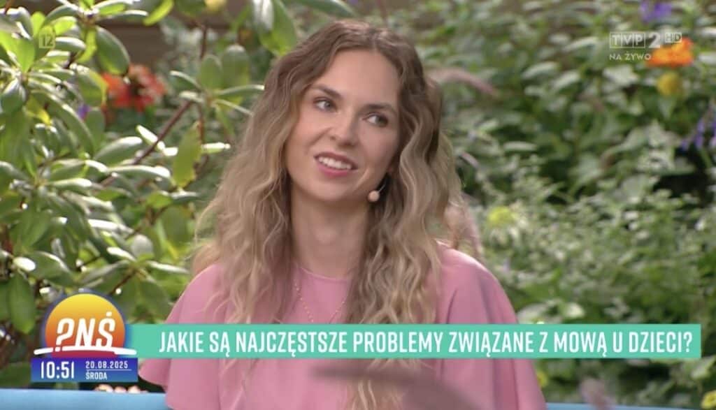 MigatoMama Zofia Ożarek-Wodzinowska w telewizji w "Pytaniu na Śniadanie" TVP - Jakie są najczęstsze problemy związane z mową u dzieci Rozgadaj Malucha Jak szybko nauczyć dziecko mówić poradnik